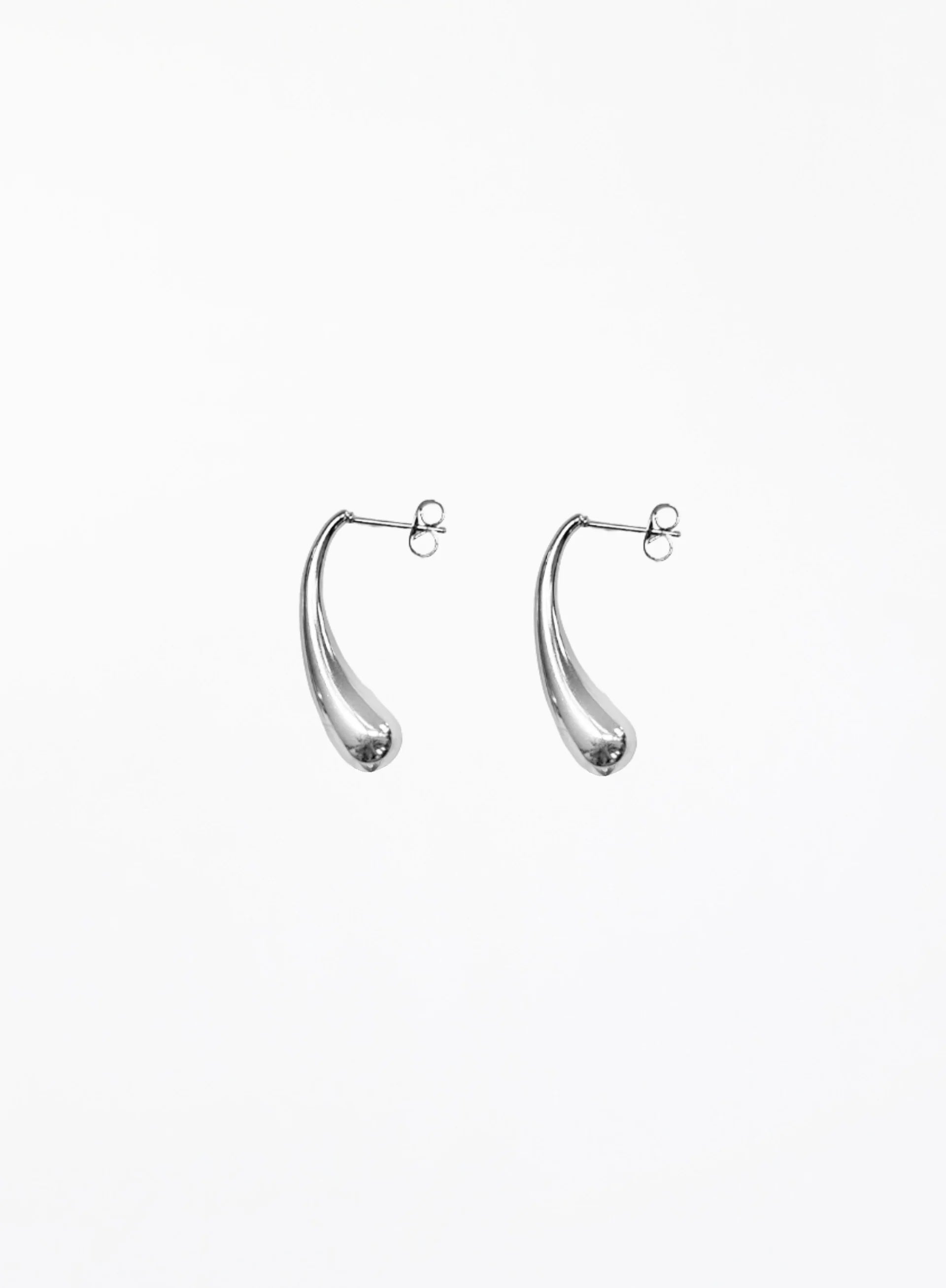 Layda Curved Earrings